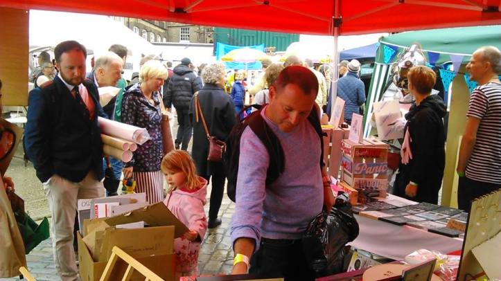 We do love the concentration that goes in to buying a part of the One Hundred Pieced Piece