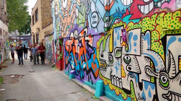 Fresh #ArtDrop pieces, East London, June 26th 2016