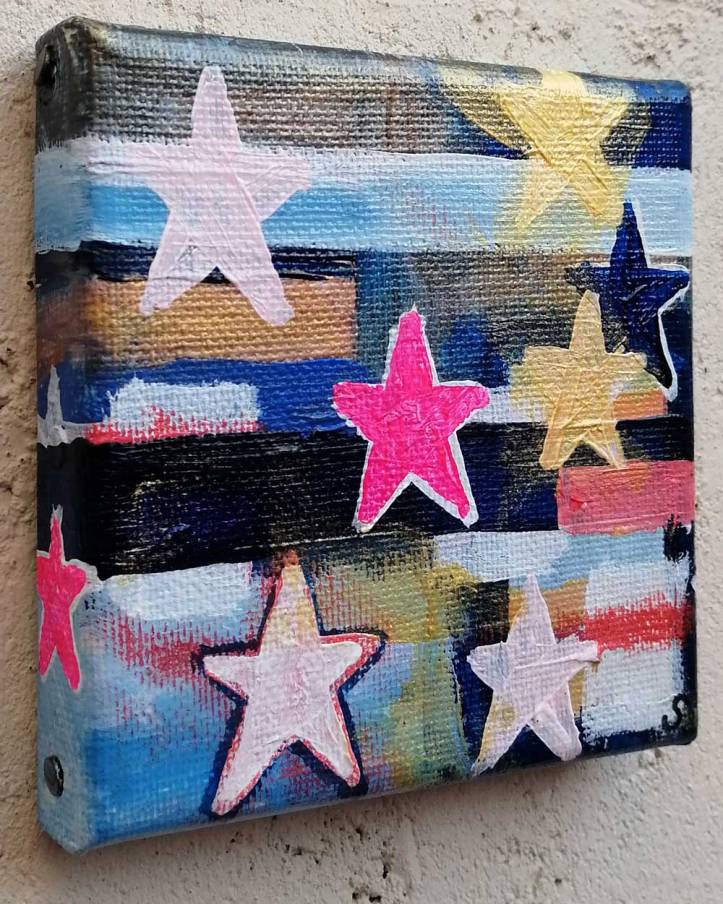 "Ten:117 (Divisions)" - 5th November 2020 - Acrylic on canvas, 10x10x1cm